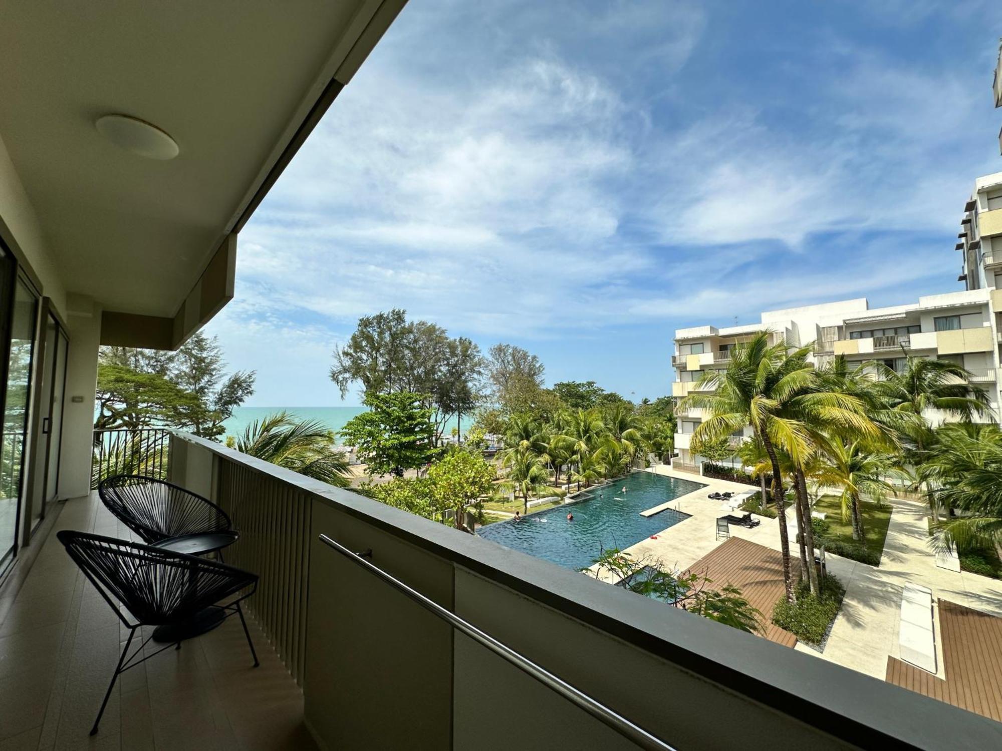 By The Sea- Pool And Sea View Apartment Batu Feringgi Ngoại thất bức ảnh