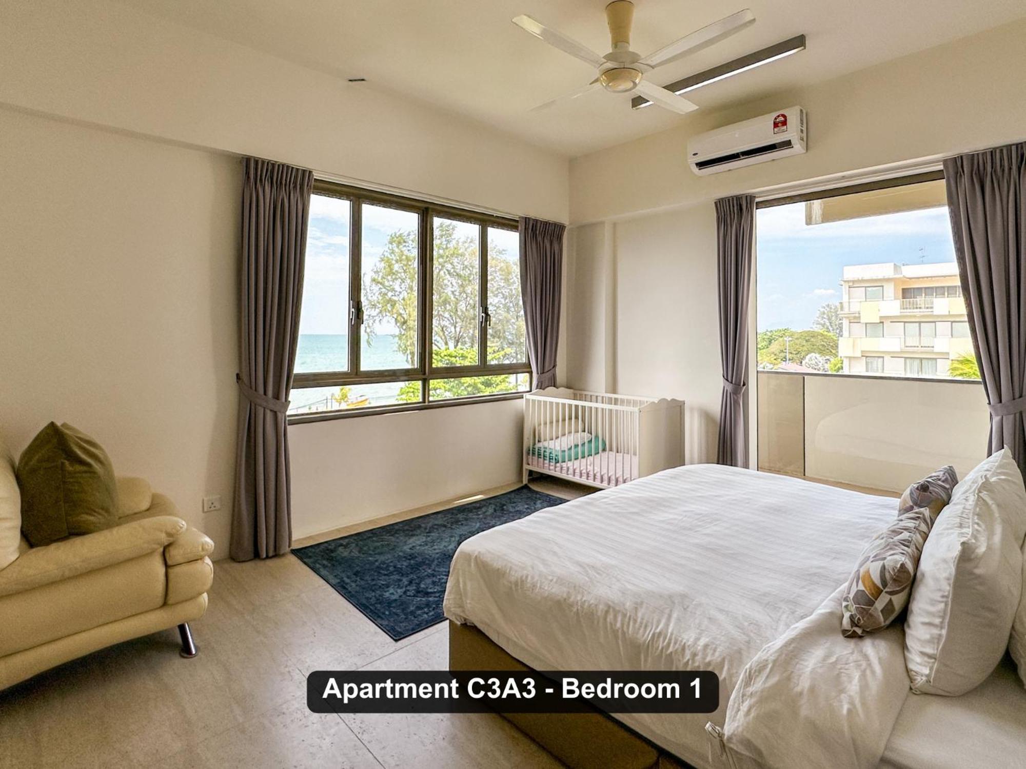By The Sea- Pool And Sea View Apartment Batu Feringgi Ngoại thất bức ảnh